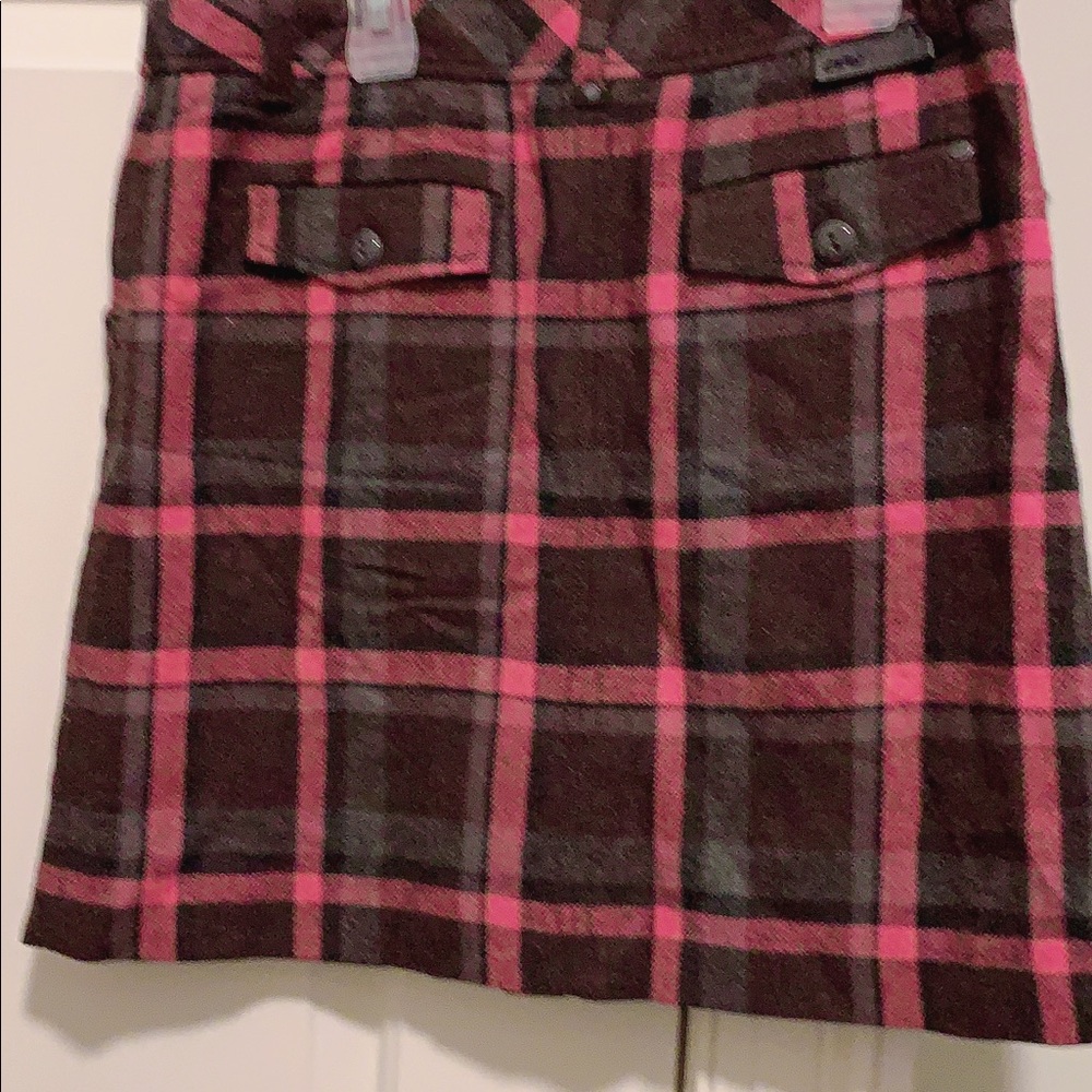 Skirts - Picture 5 of 6